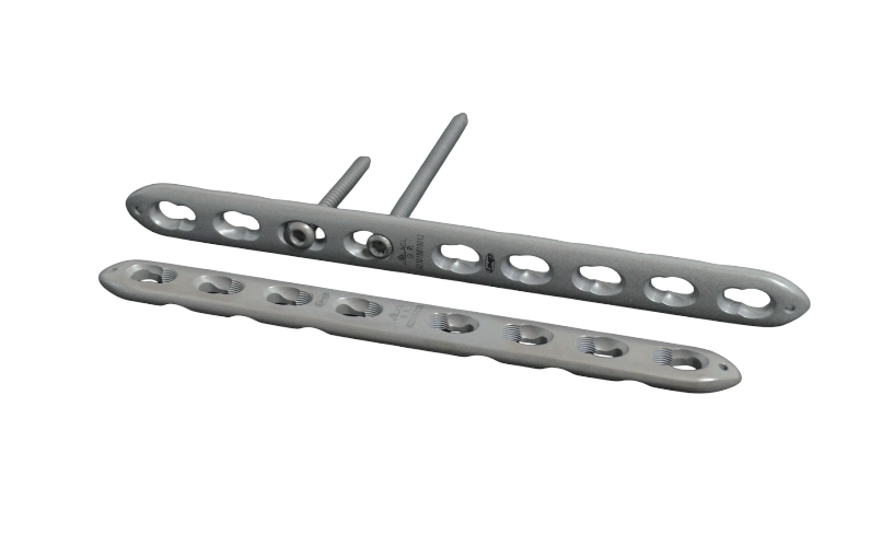 Пластина стегнова пряма UMP, титан